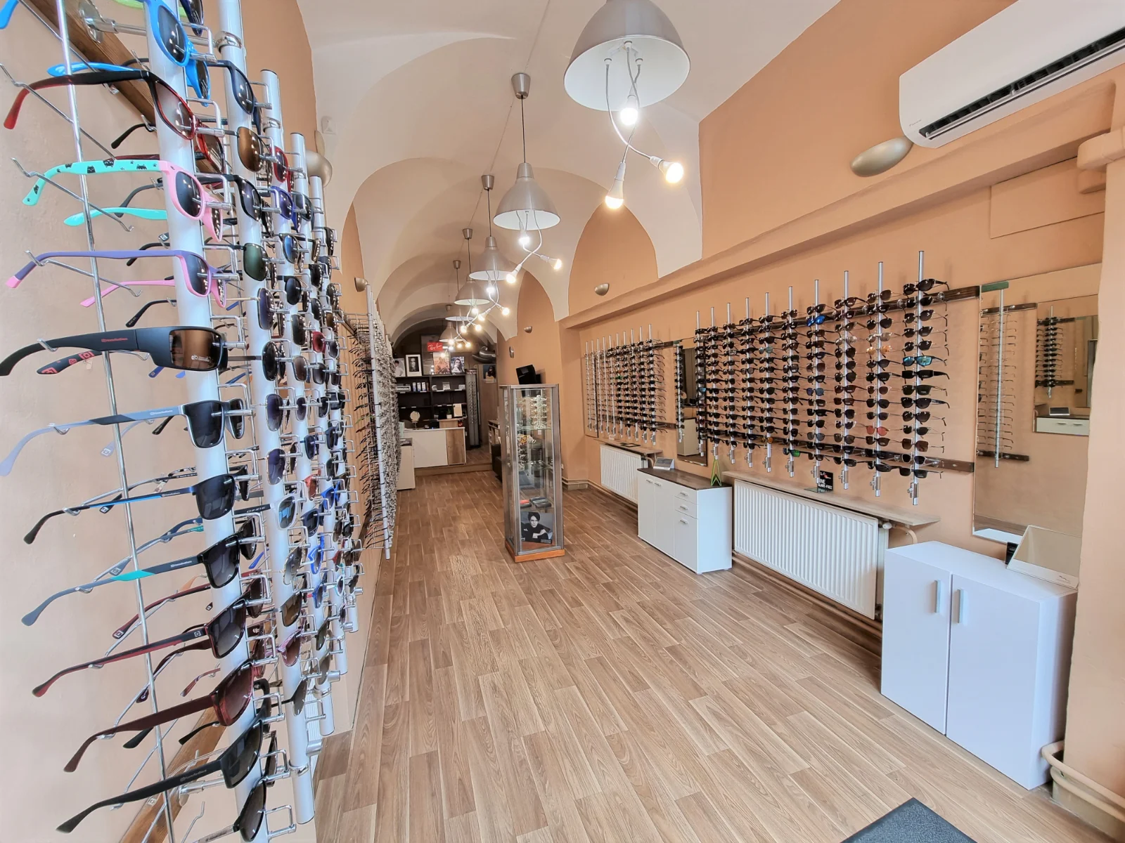 Najlacnejšia optika Košice – moderná očná optika na Hlavnej 22